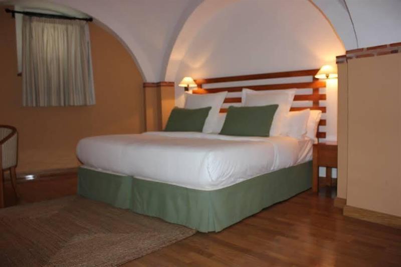Hotel Ahc Palacio Coria Exterior photo